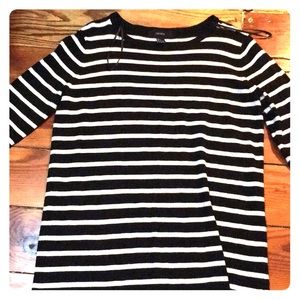 Forever 21 elbow length striped top!